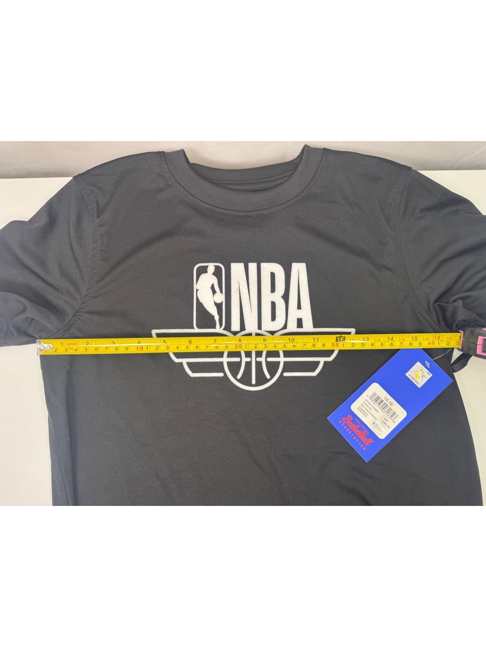 NBA Boys Black Graphic T-Shirt Size Medium - Picture 3 of 5